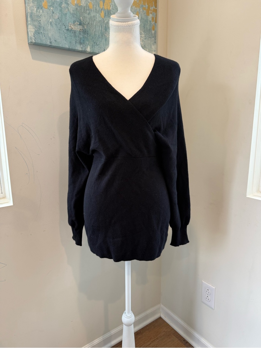 Isabel Maternity by Ingrid & Isabel Black V-Neck Wrap Maternity Sweater Size M